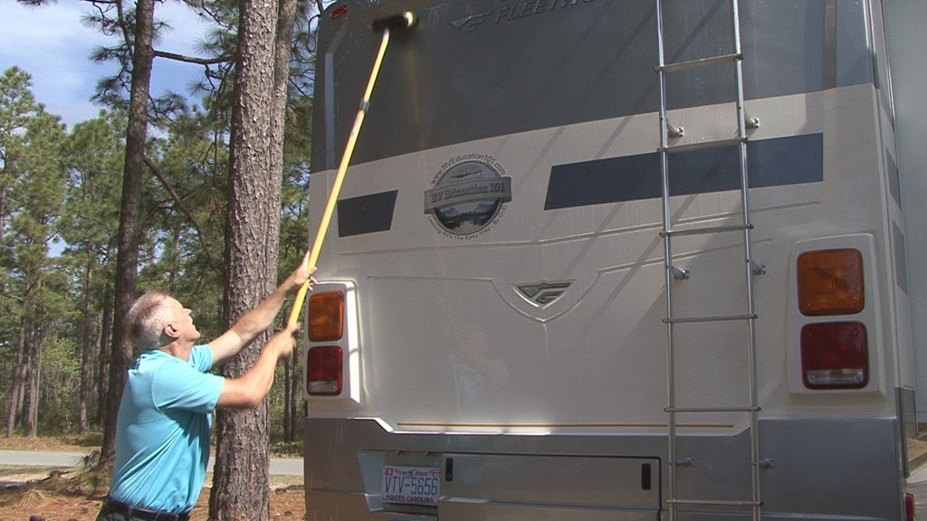 how to keep mice out of camper